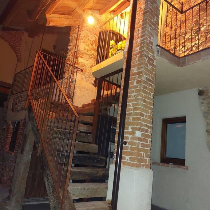 Istanti - Salvia Appartement Costigliole Saluzzo Buitenkant foto